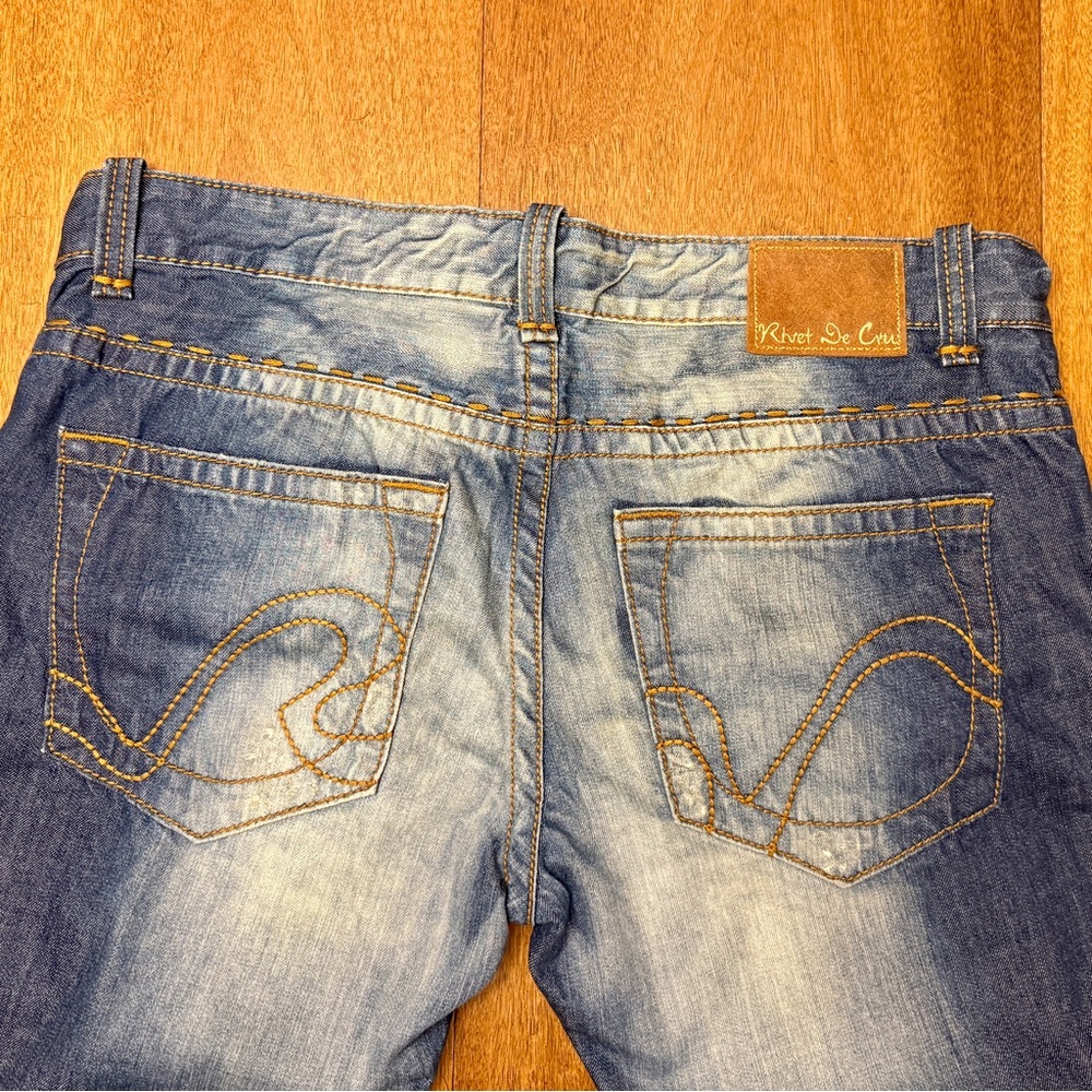 NWOT Rivet de Cru Men’s distressed jeans stitched w accents | 38x30